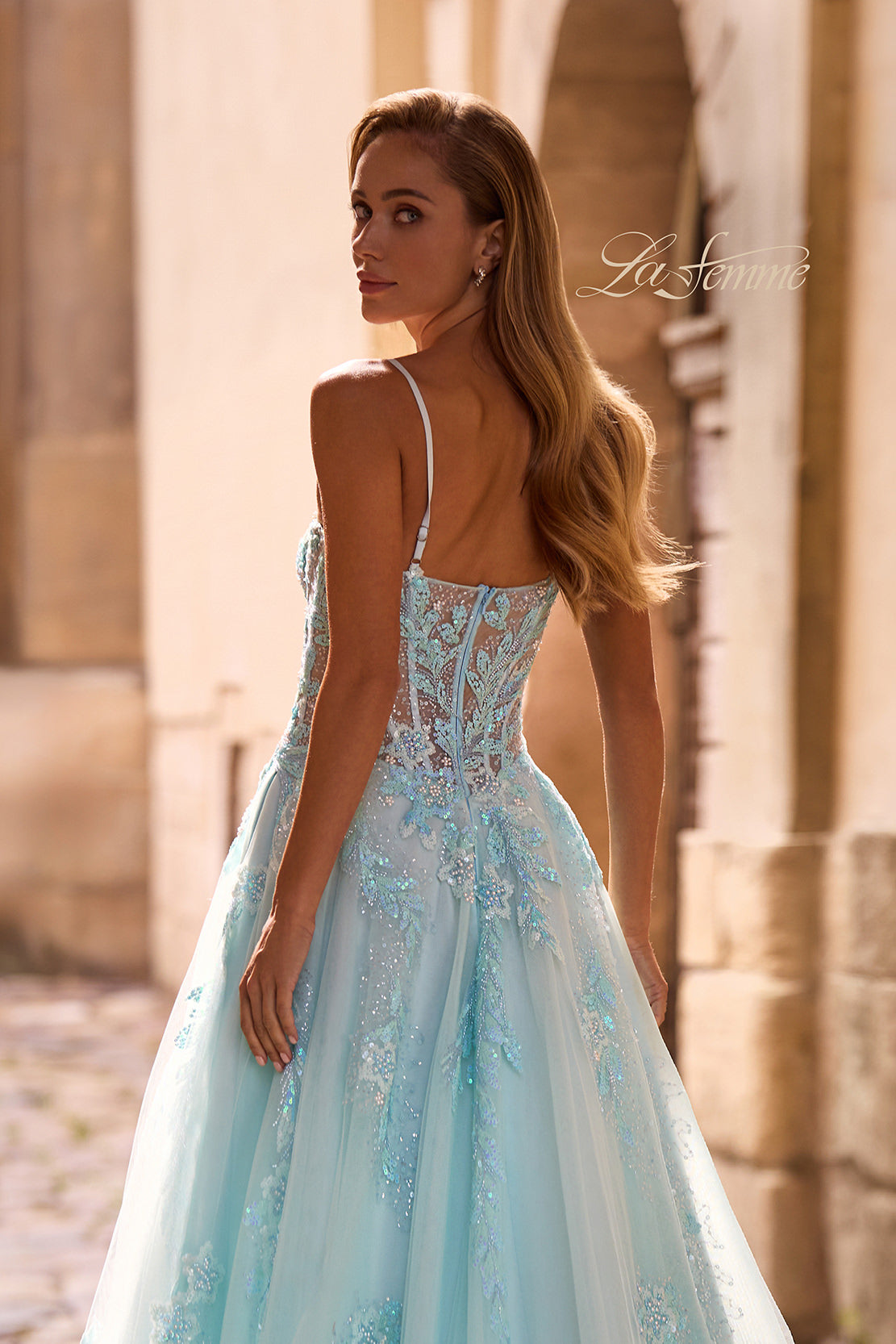 32810 - La Femme Dress
