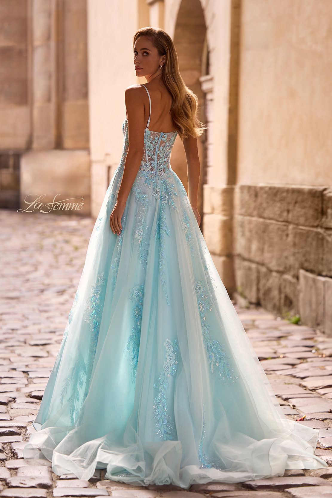 32810 - La Femme Dress