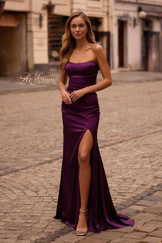 32952 - La Femme Dress