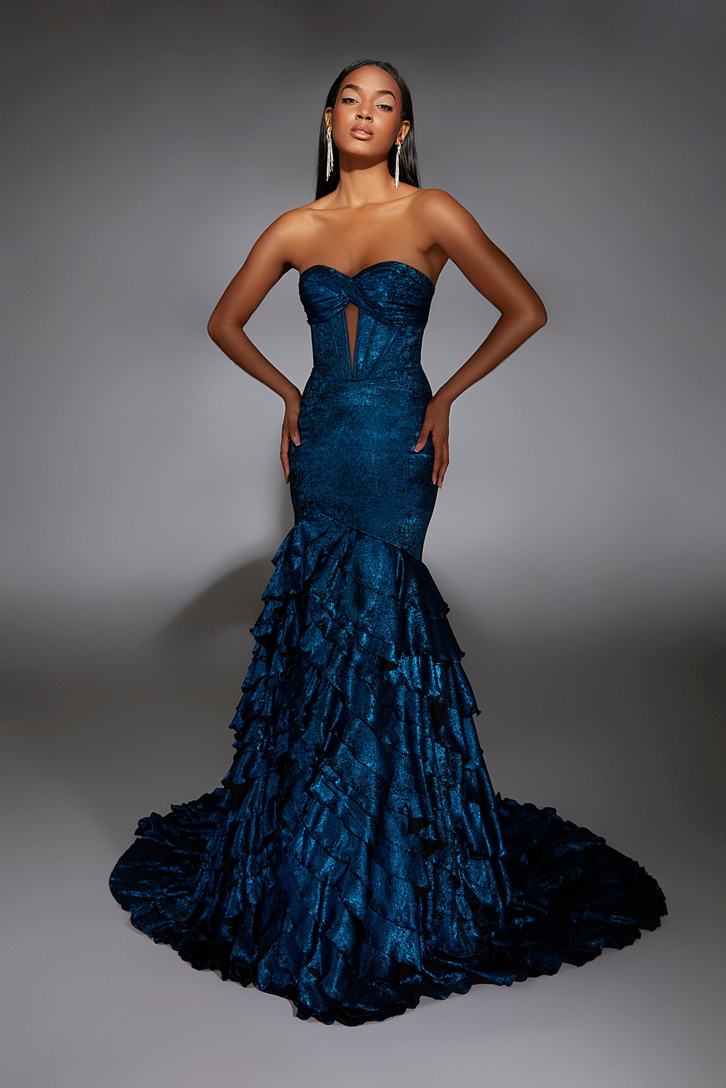 61782 - Alyce Paris Dress