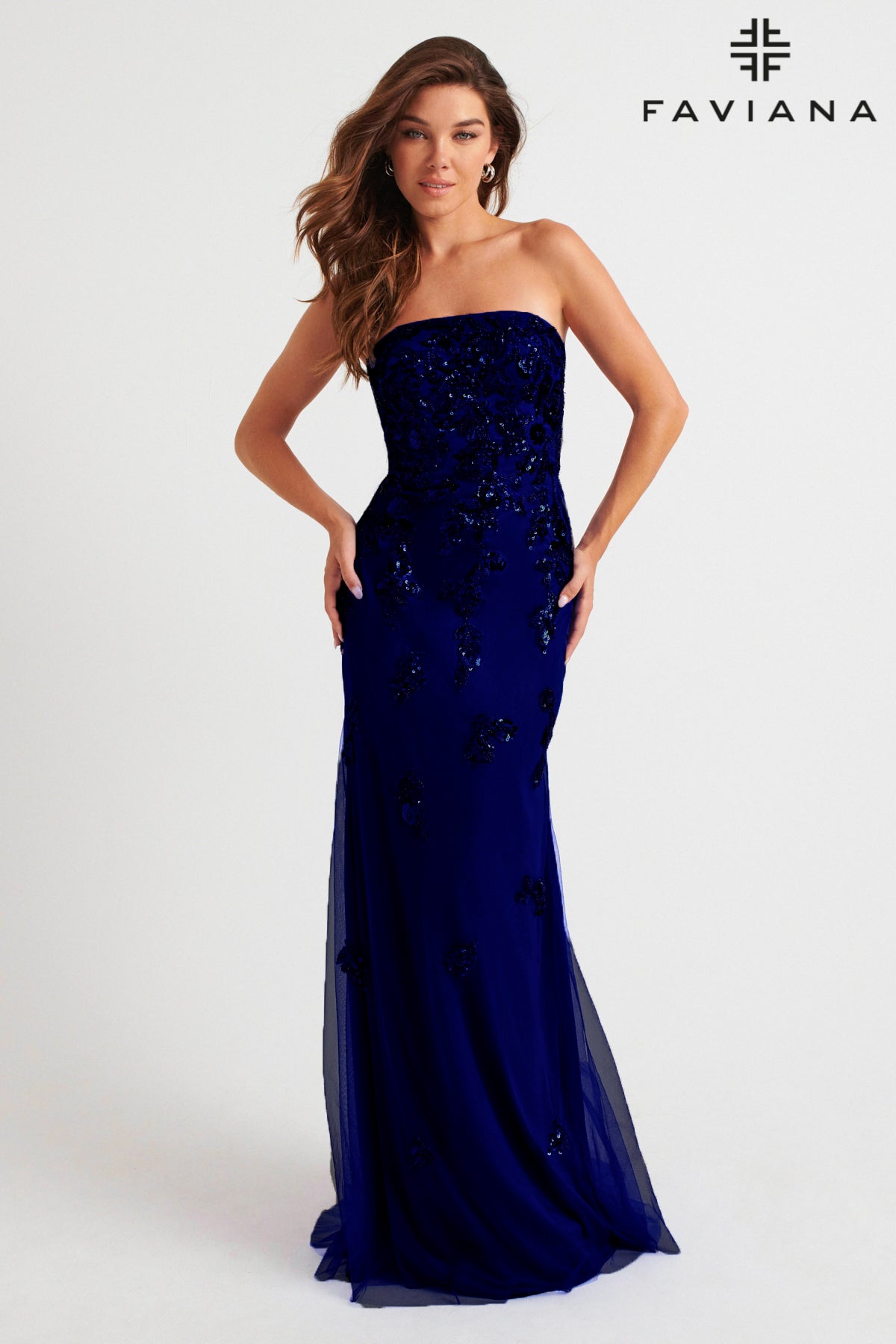 11004 - Faviana Dress