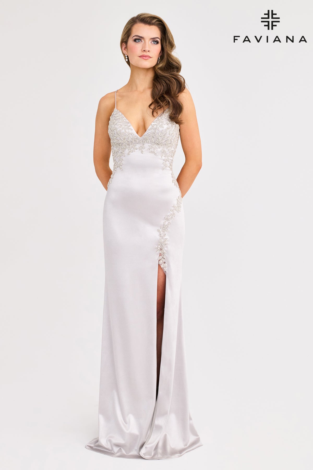 11401 - Faviana Dress