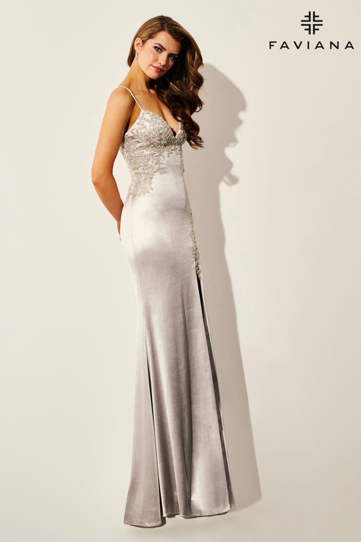 11401 - Faviana Dress