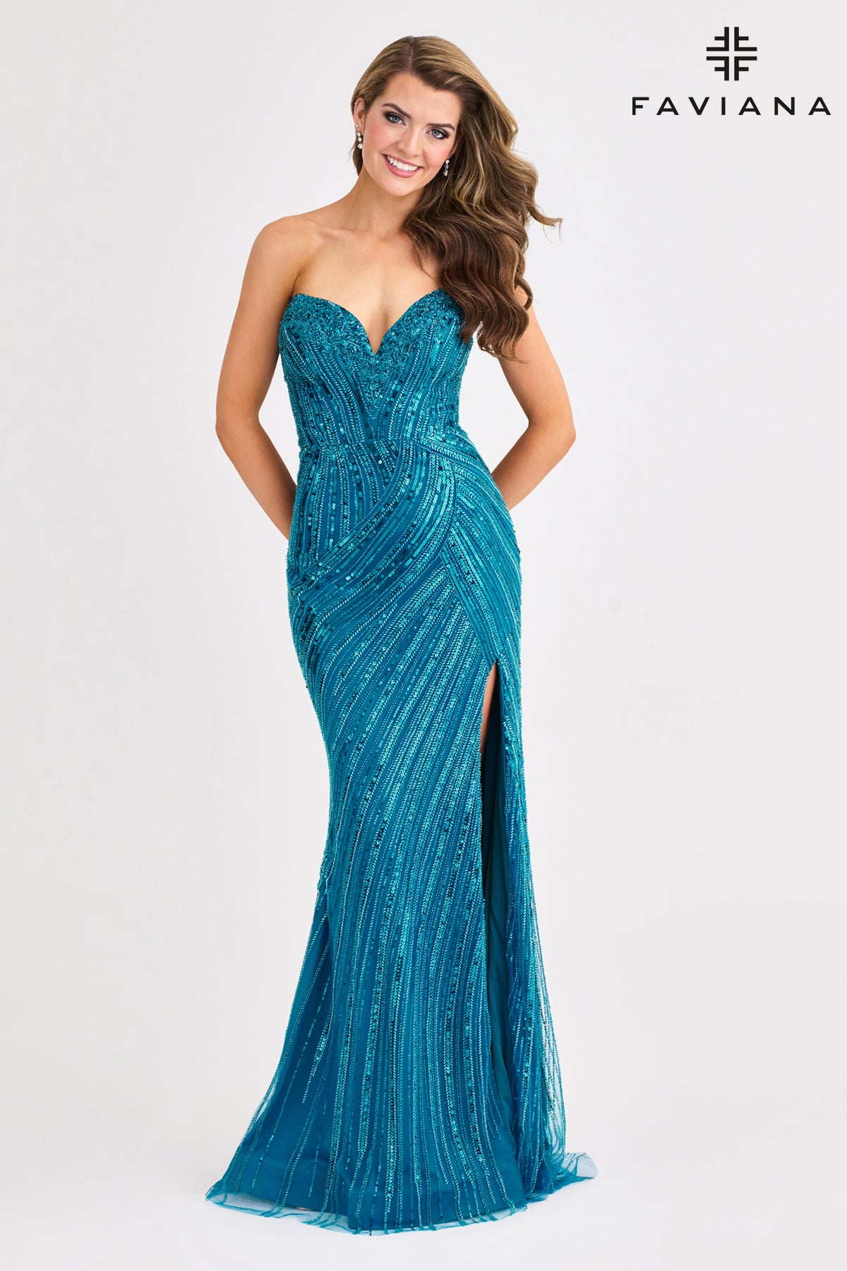 11411 - Faviana Dress