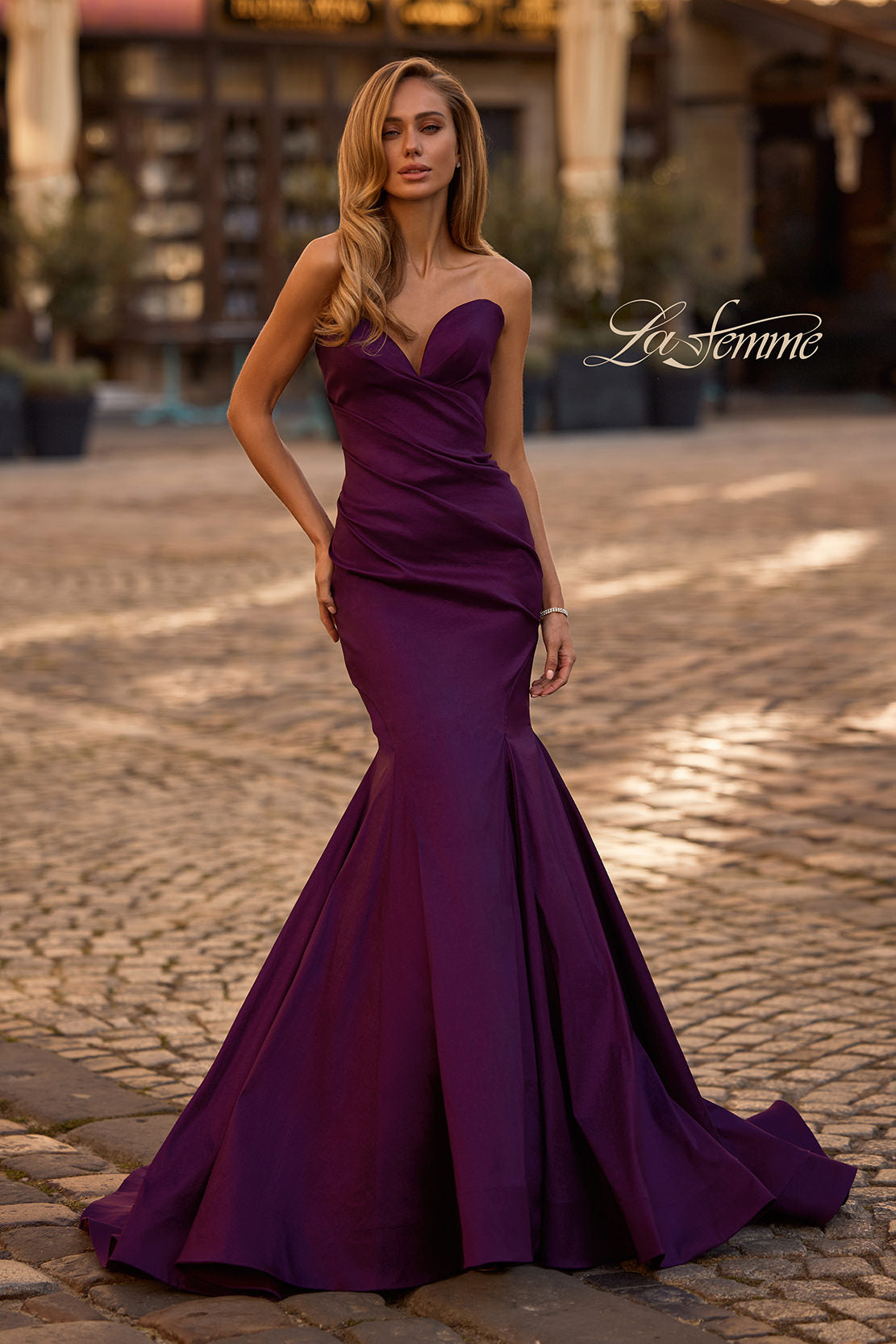 la femme fashion dresses 32791 Industry_Hotel & Spa Style:U126EC1671 La Femme 33443 is Kimbelle Halter Maxi Dress