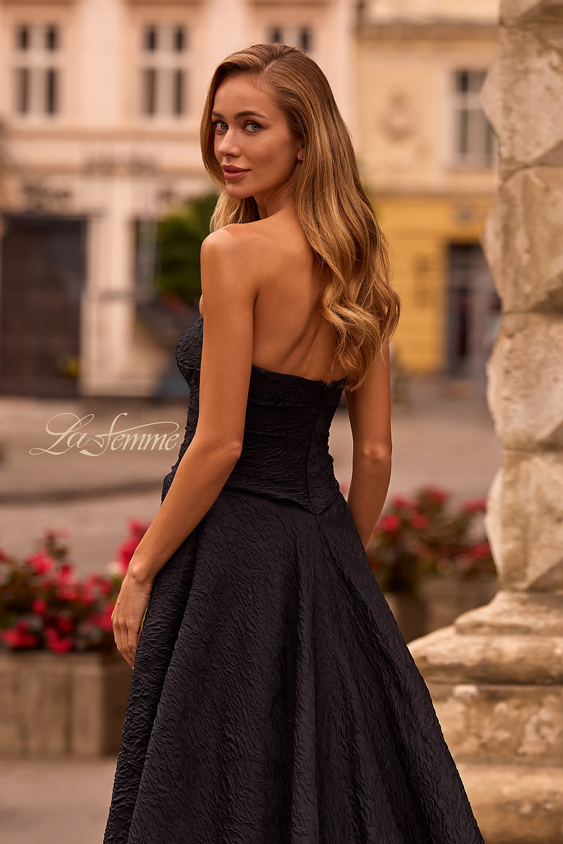 32893 - La Femme Dress