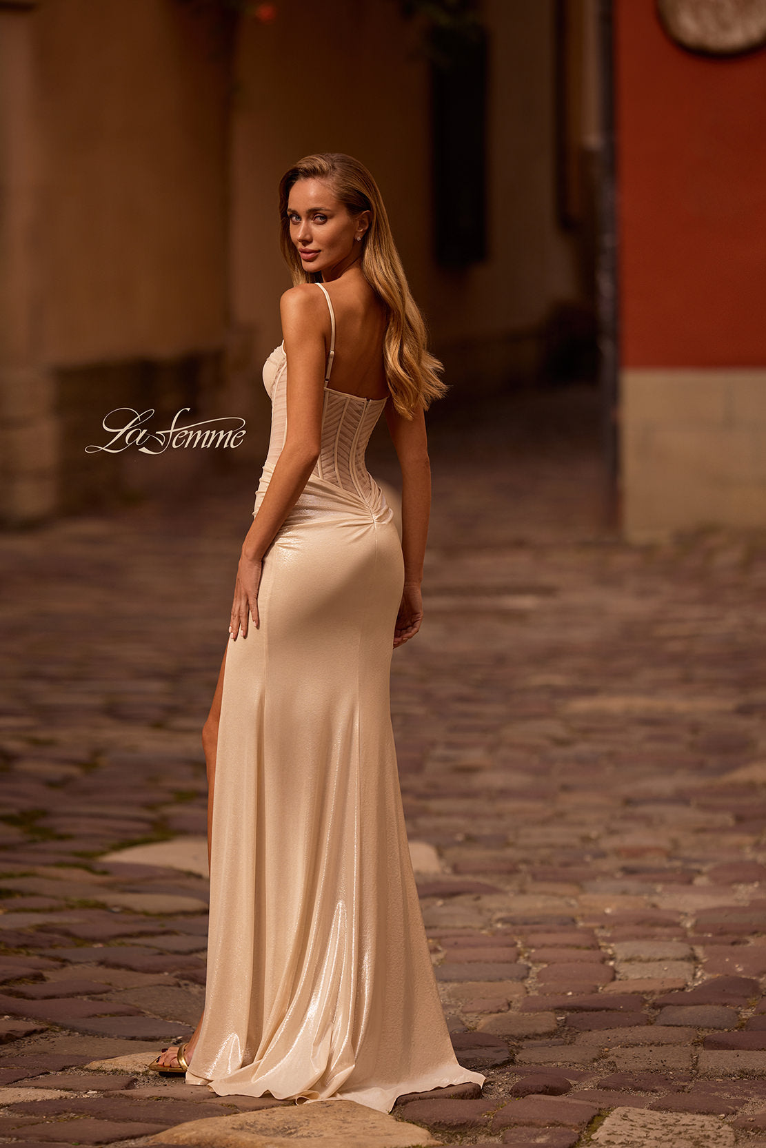 32951 - La Femme Dress