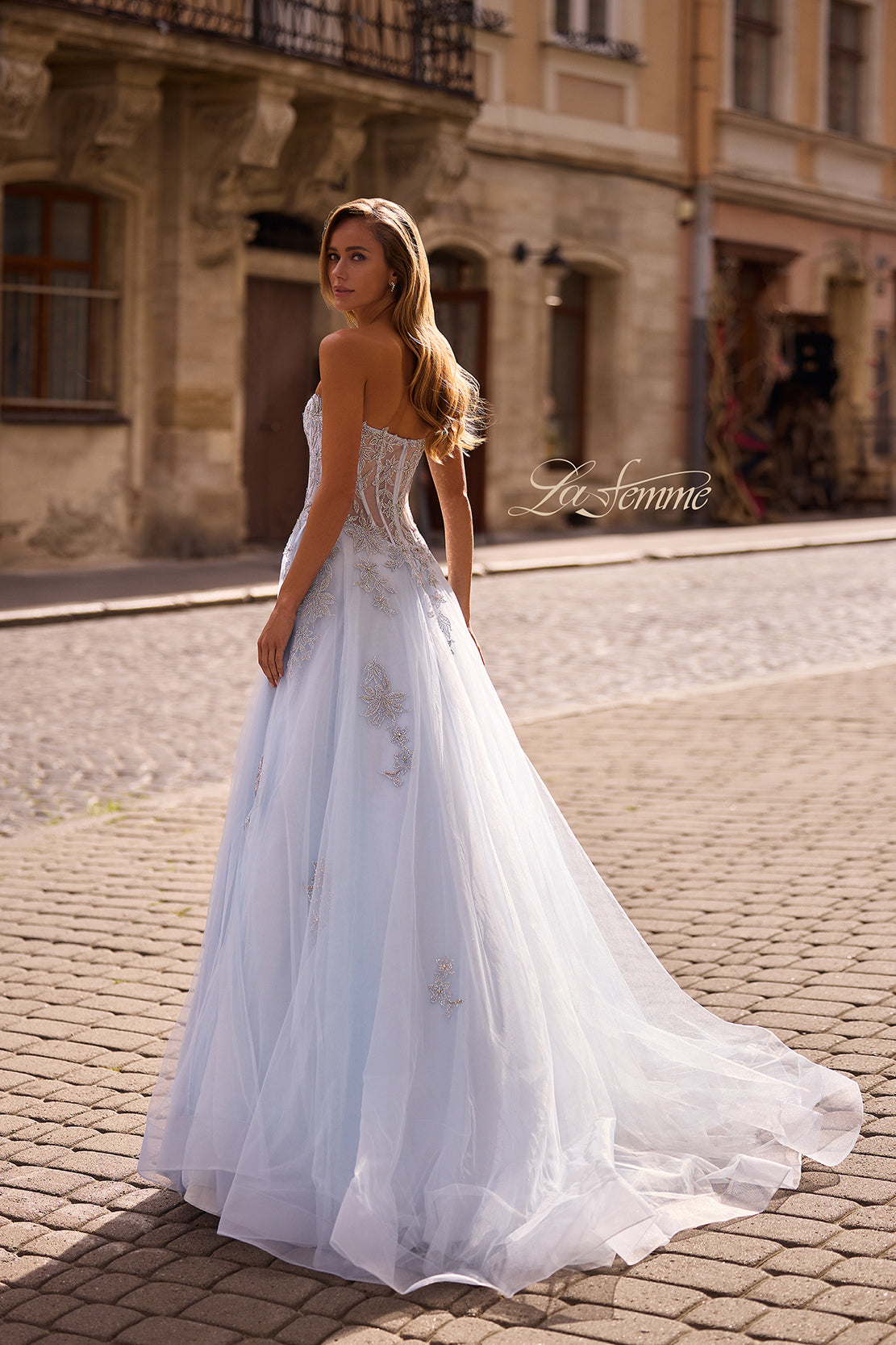 33028 - La Femme Dress