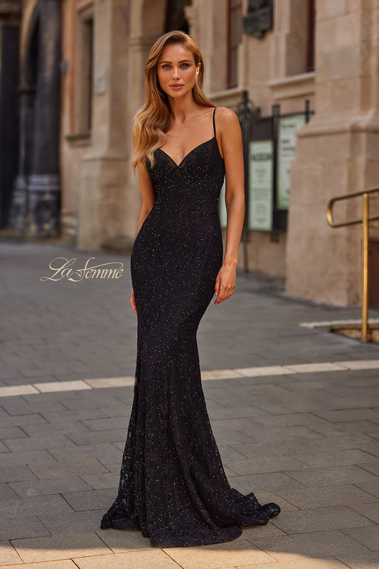 33452 - La Femme Dress