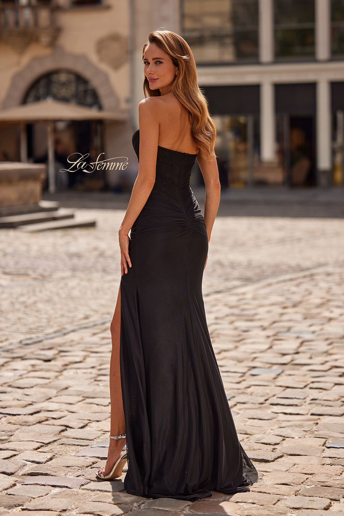 33465 - La Femme Dress