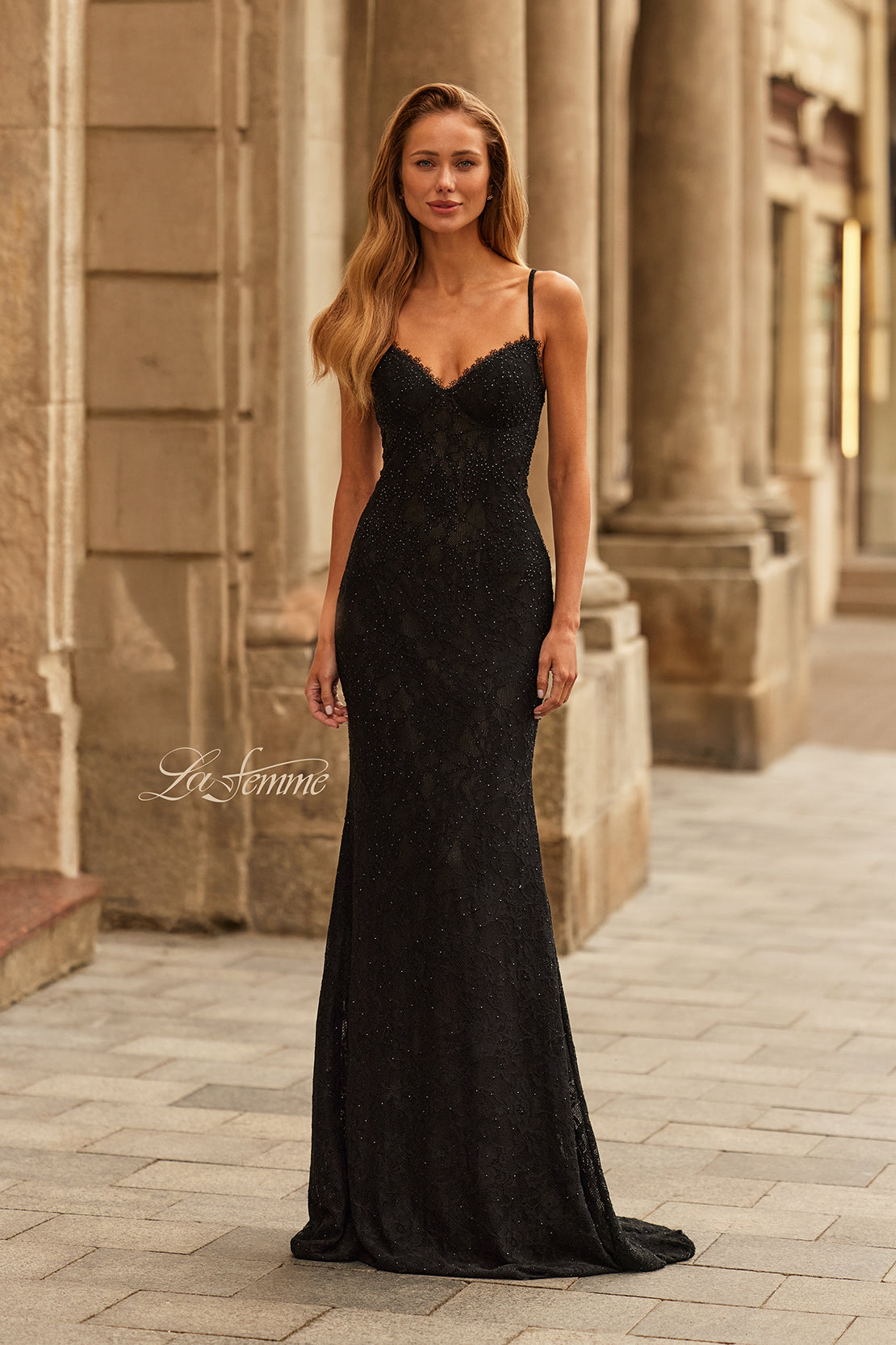 33514 - La Femme Dress