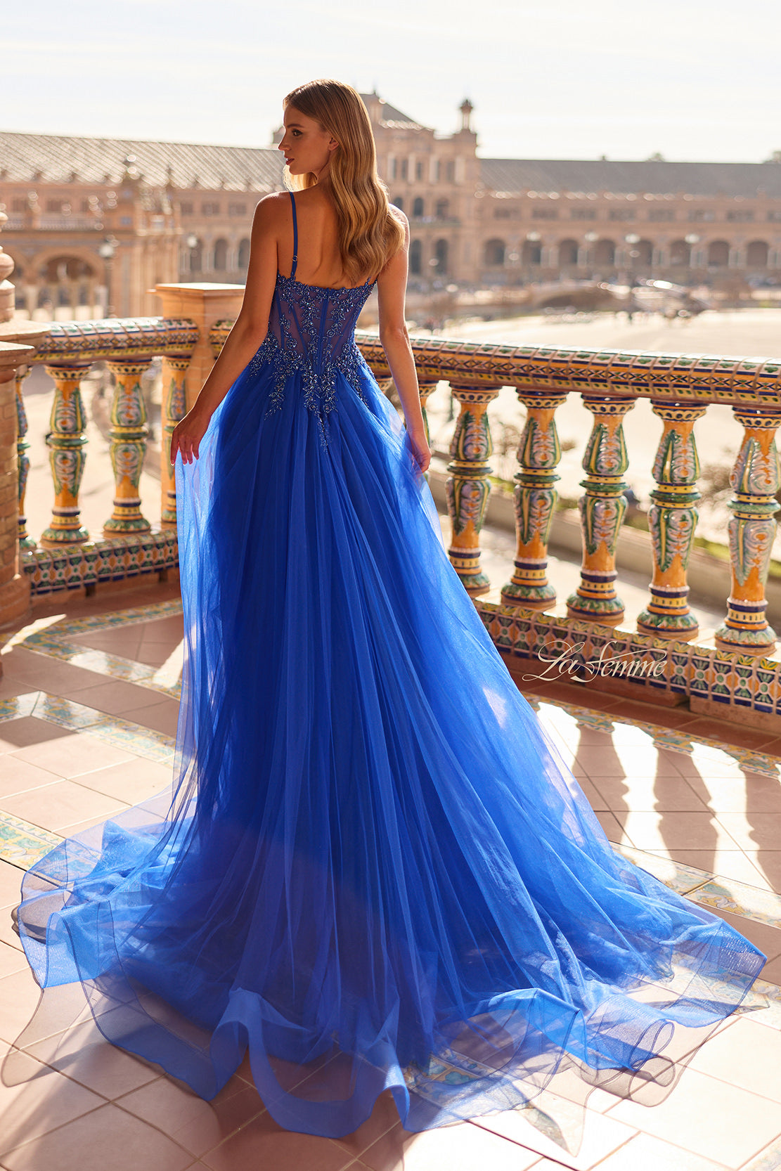 33702 - La Femme Dress