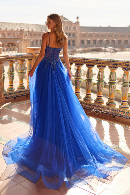 33702 - La Femme Dress