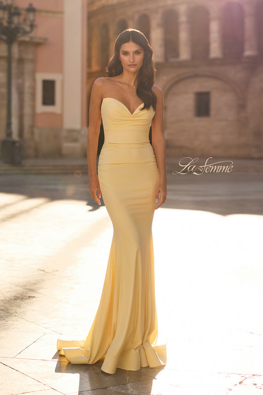 33864 - La Femme Dress