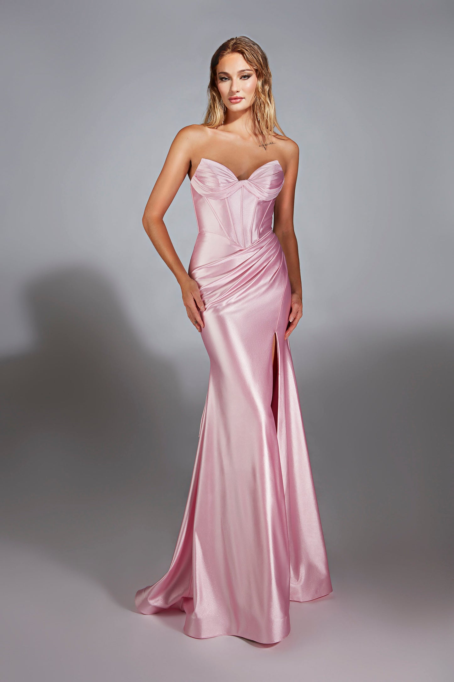 61733 - Alyce Paris Dress