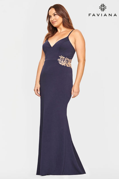 9540 - Faviana Dress
