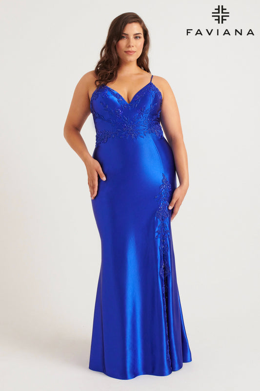 9562 - Faviana Dress