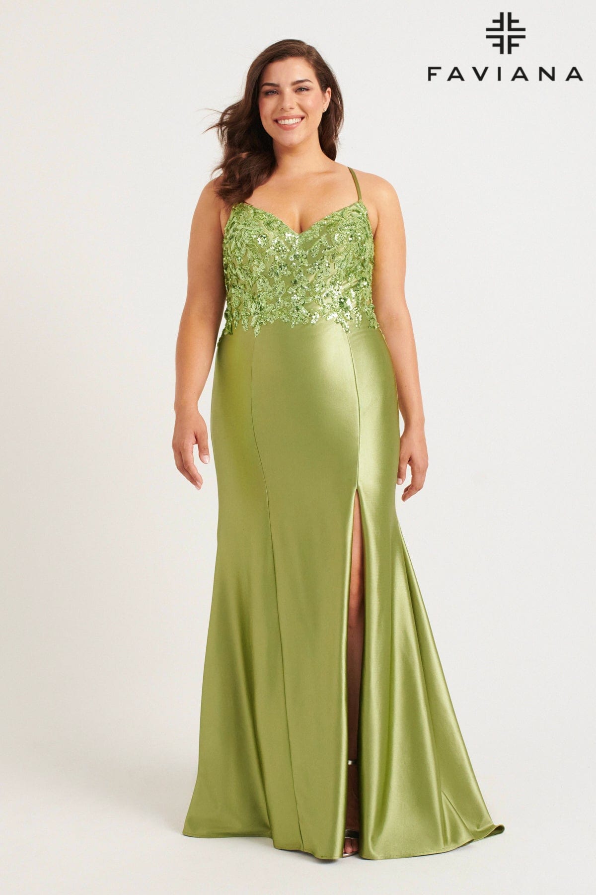 9563 - Faviana Dress