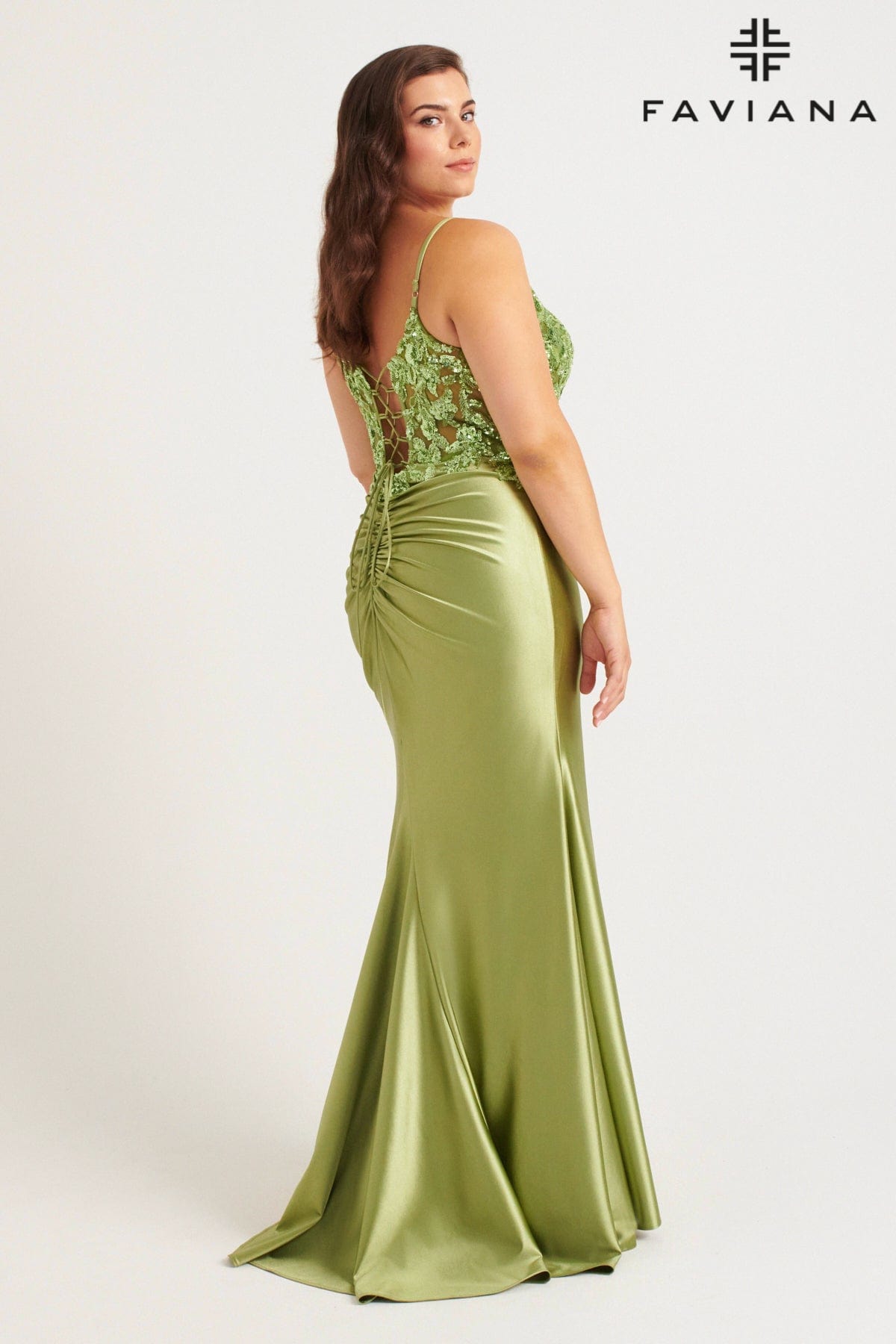 9563 - Faviana Dress