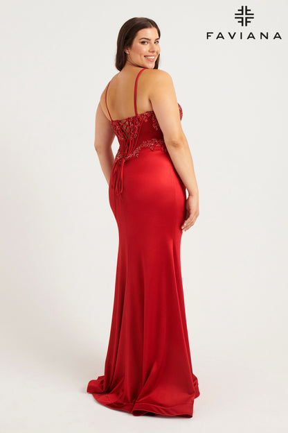 9592 - Faviana Dress