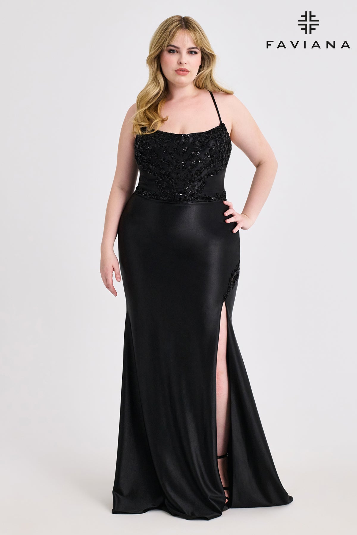 9606 - Faviana Dress