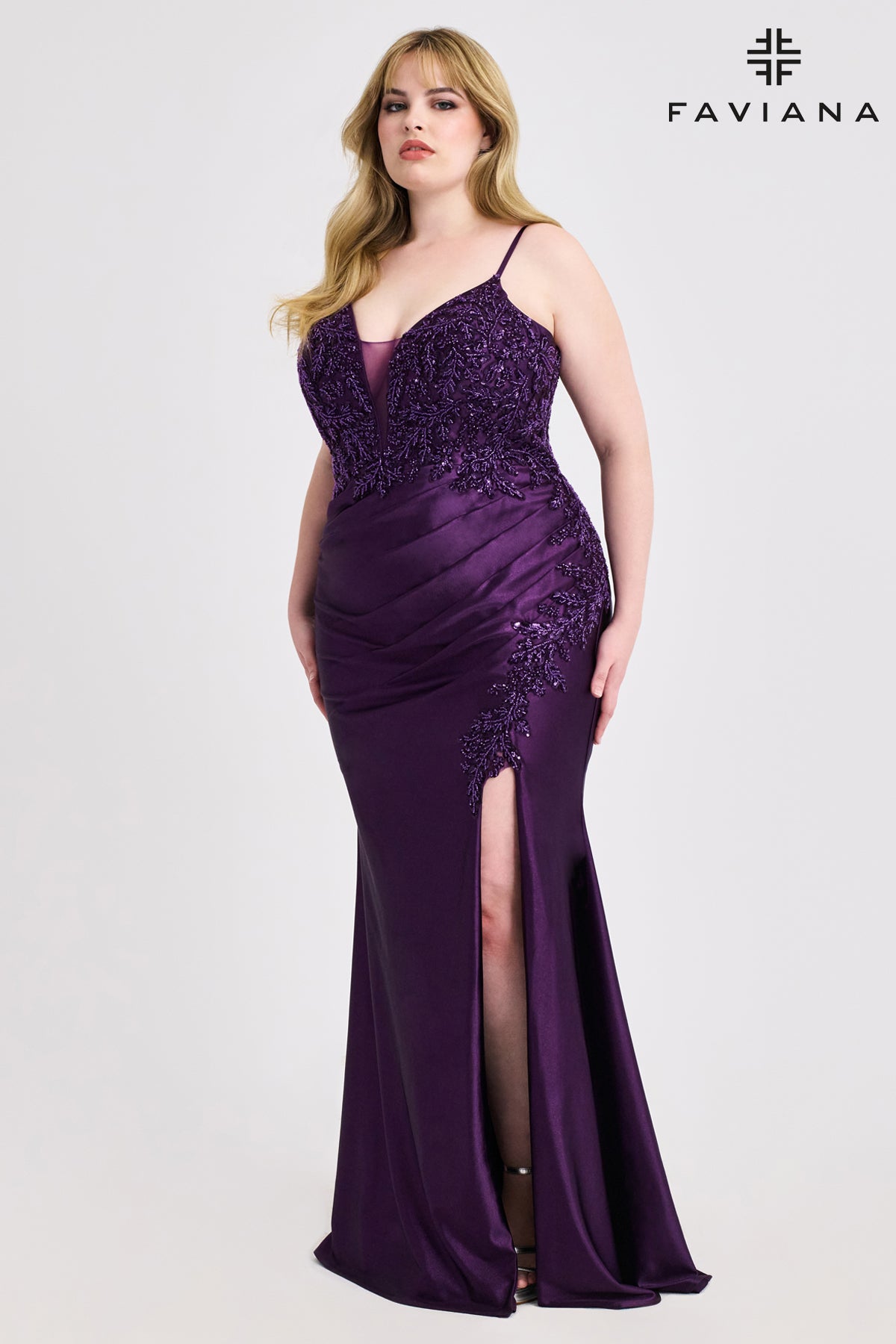 9608 - Faviana Dress