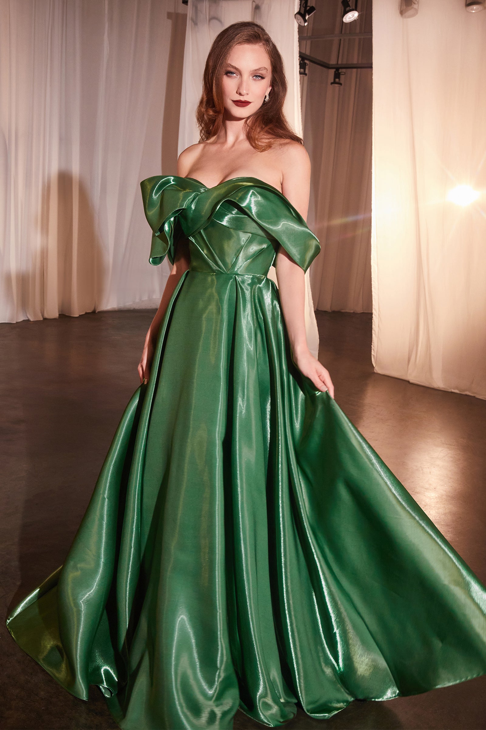 CD801 - Ladivine By Cinderella Divine Dress PROMPARTY CD801 - Ladivine By Cinderella Divine Dress PROMPARTY