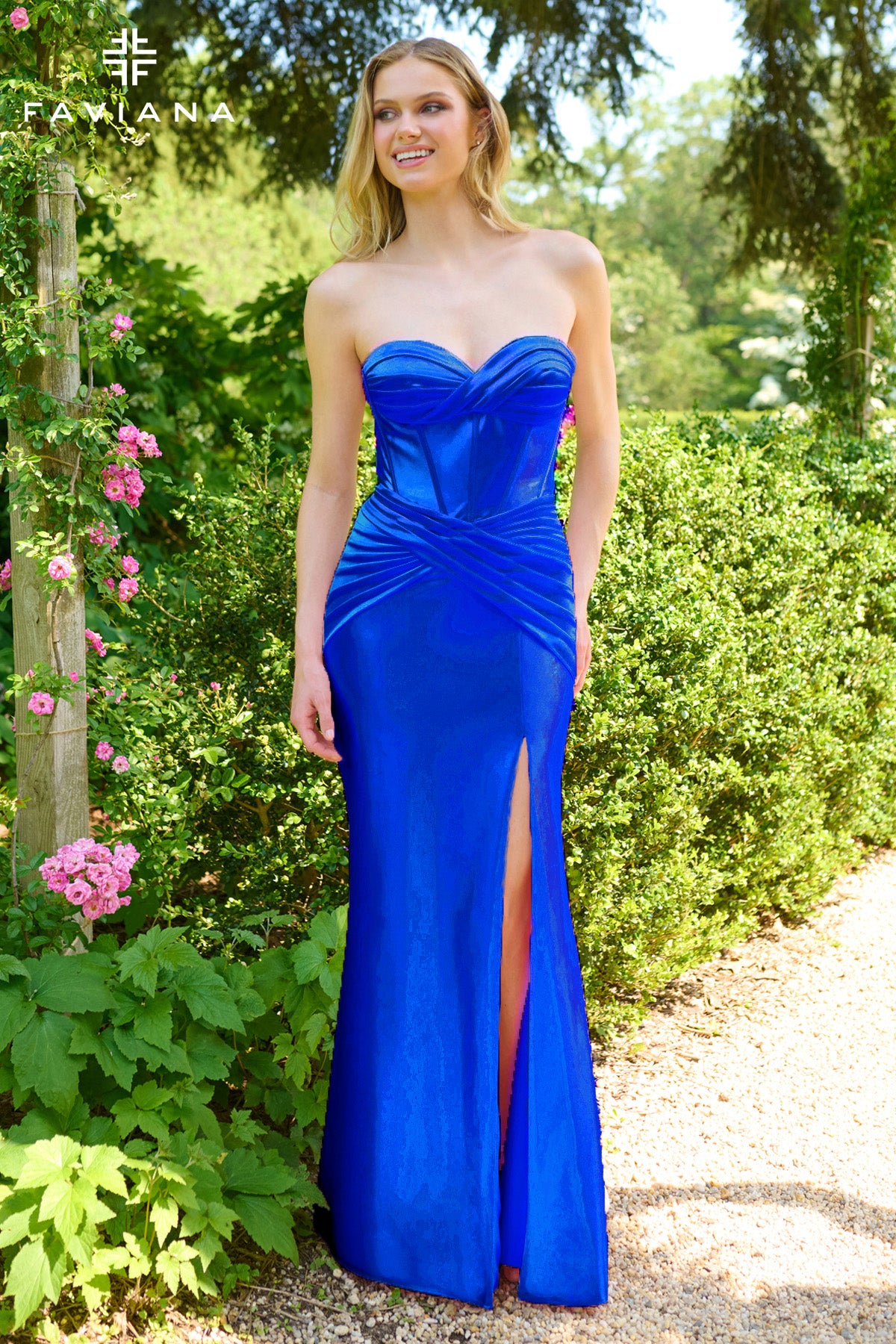 E11422 - Faviana Dress
