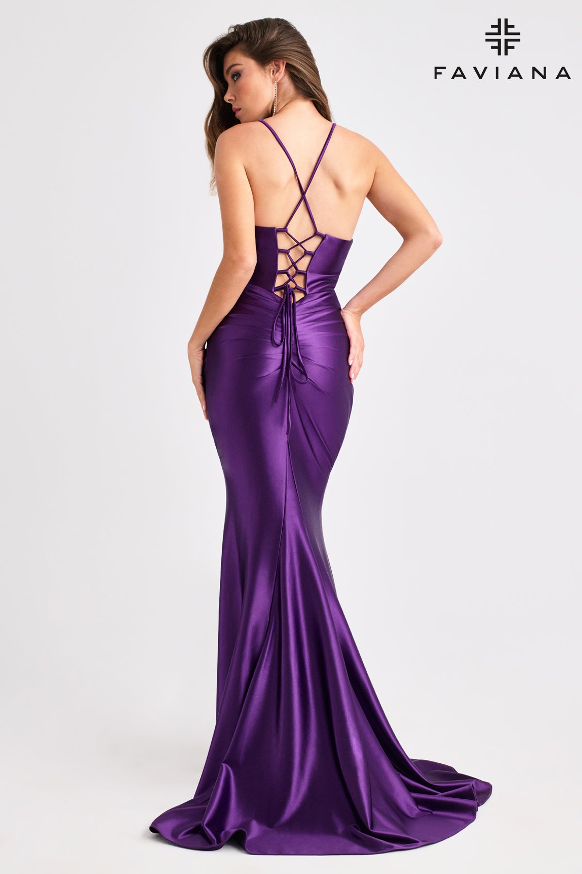 E11423 - Faviana Dress