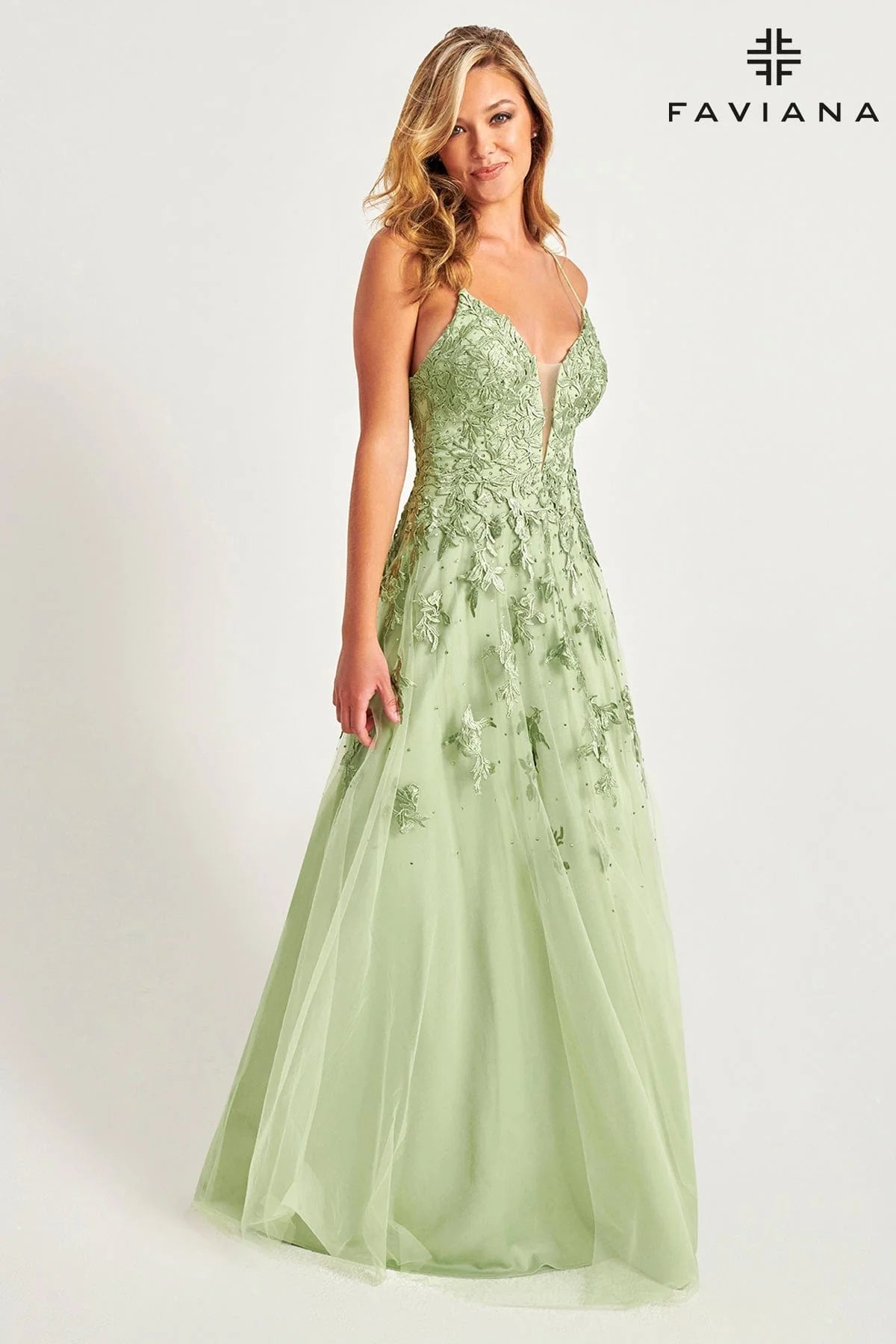 S10640 - Faviana Dress