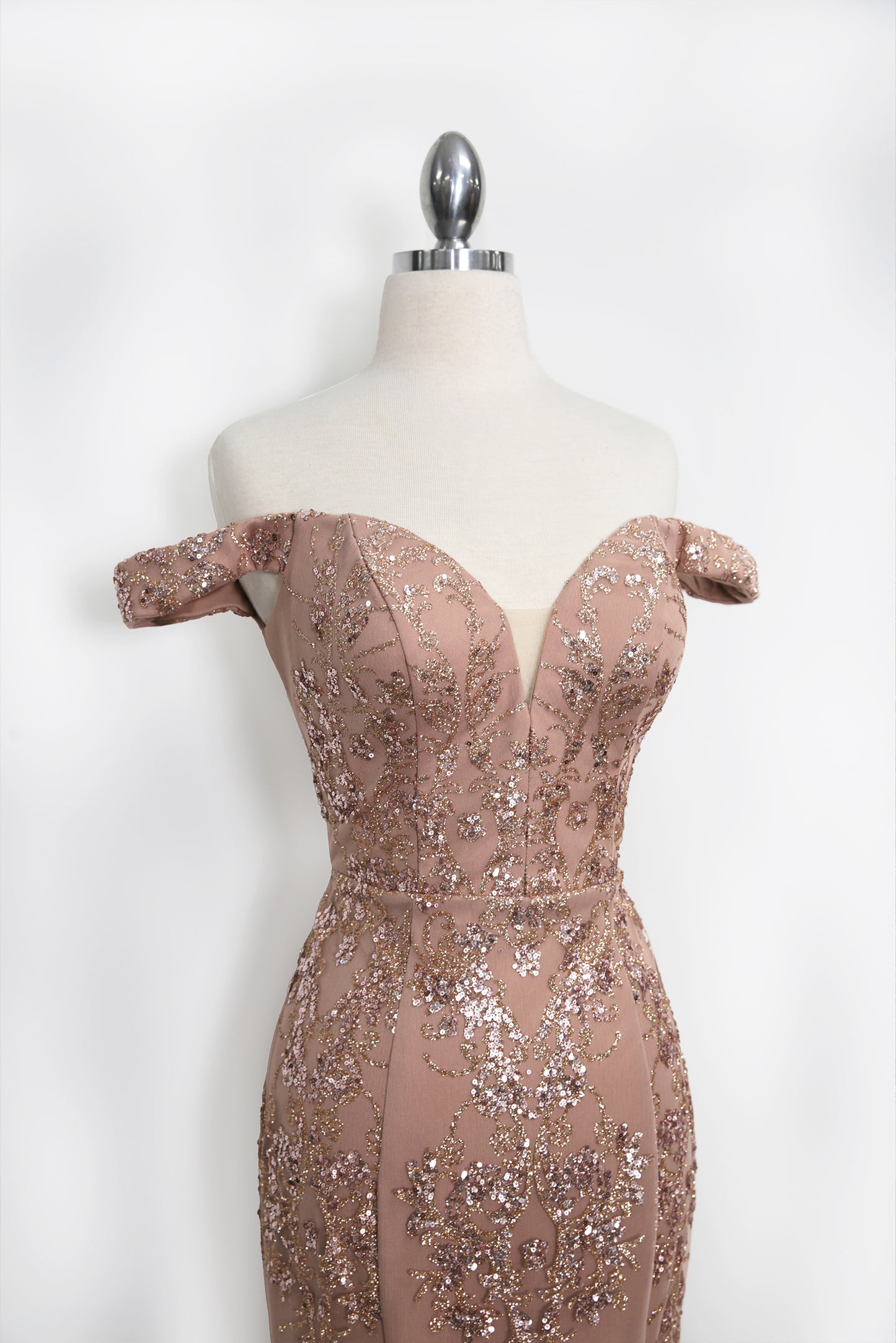 T613 - Amoris Dress