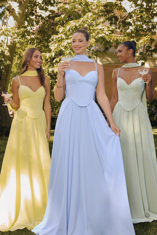 T711 - Amoris Dress