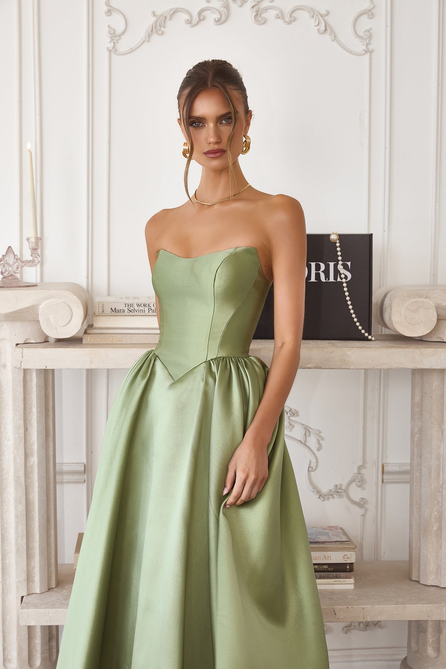 T822 - Amoris Dress