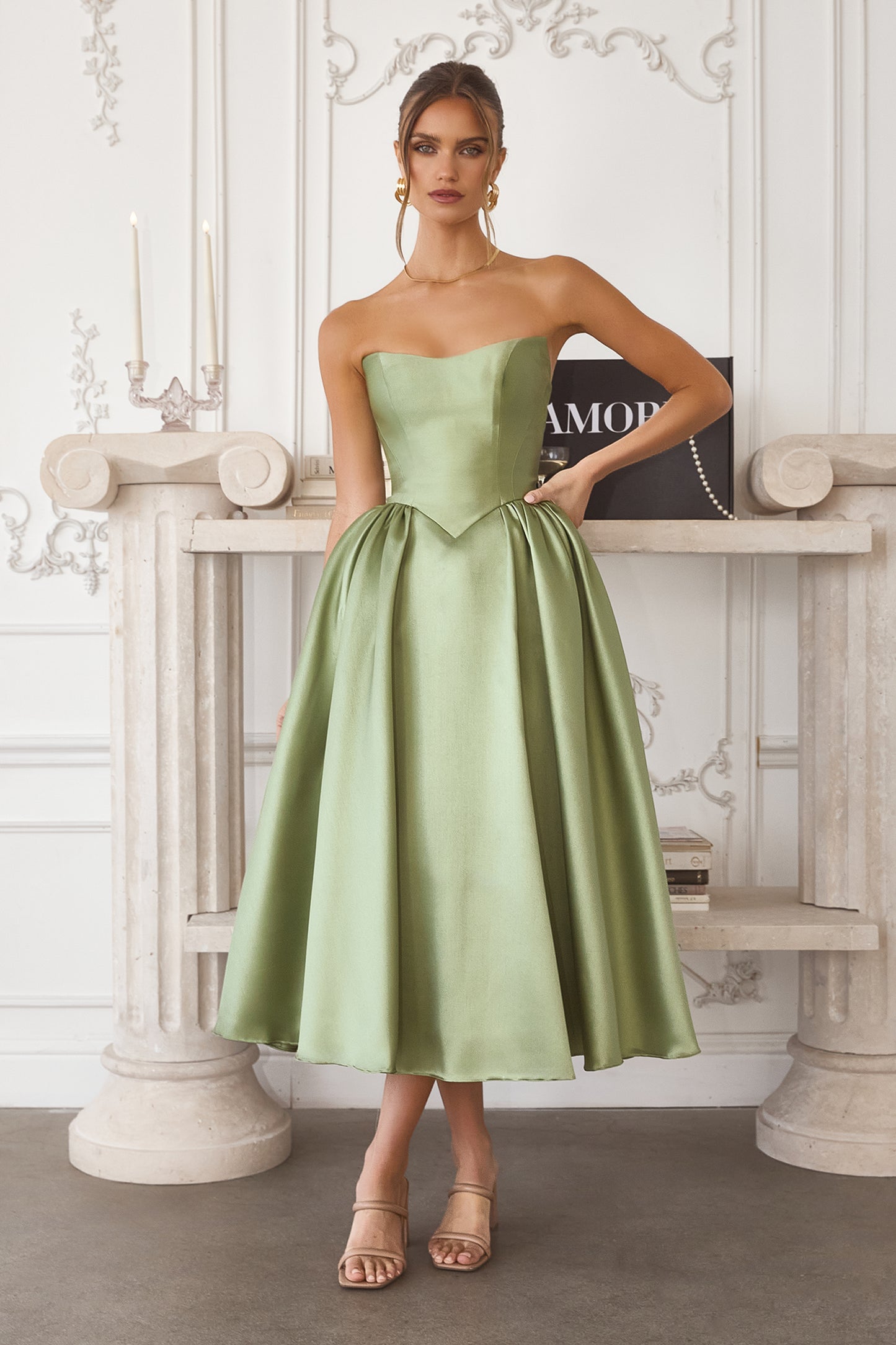 T822 - Amoris Dress