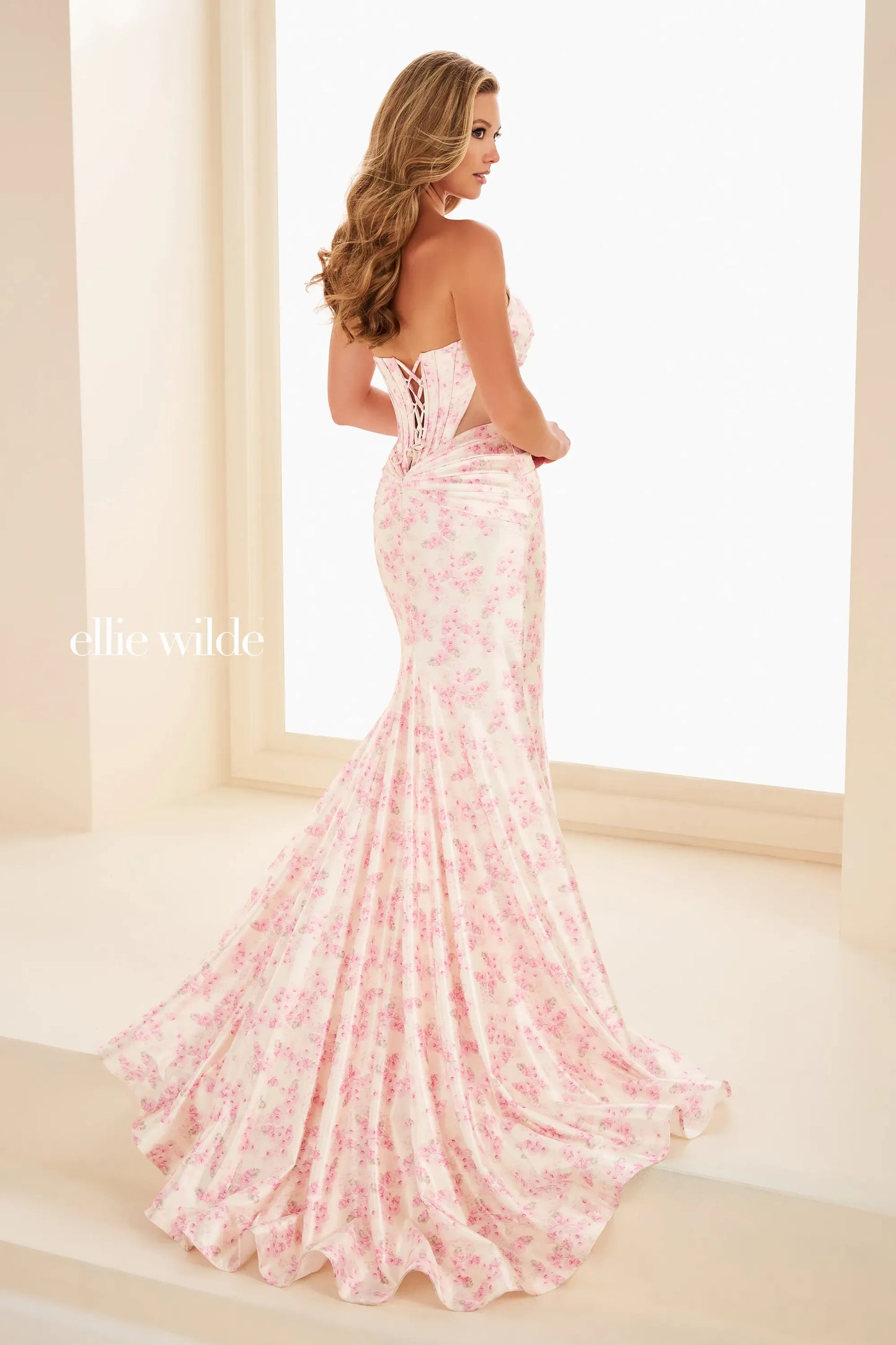 EW37092 - Ellie Wilde Dress