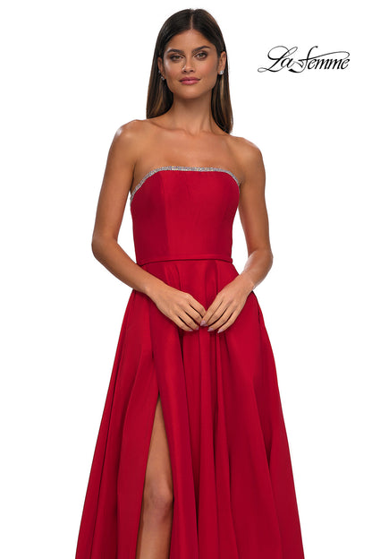 33063 - La Femme Dress