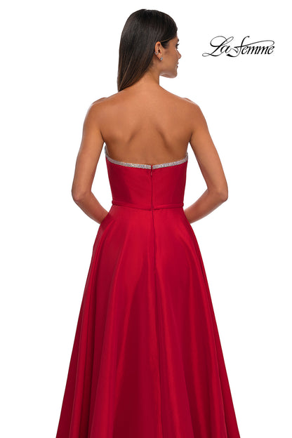 33063 - La Femme Dress